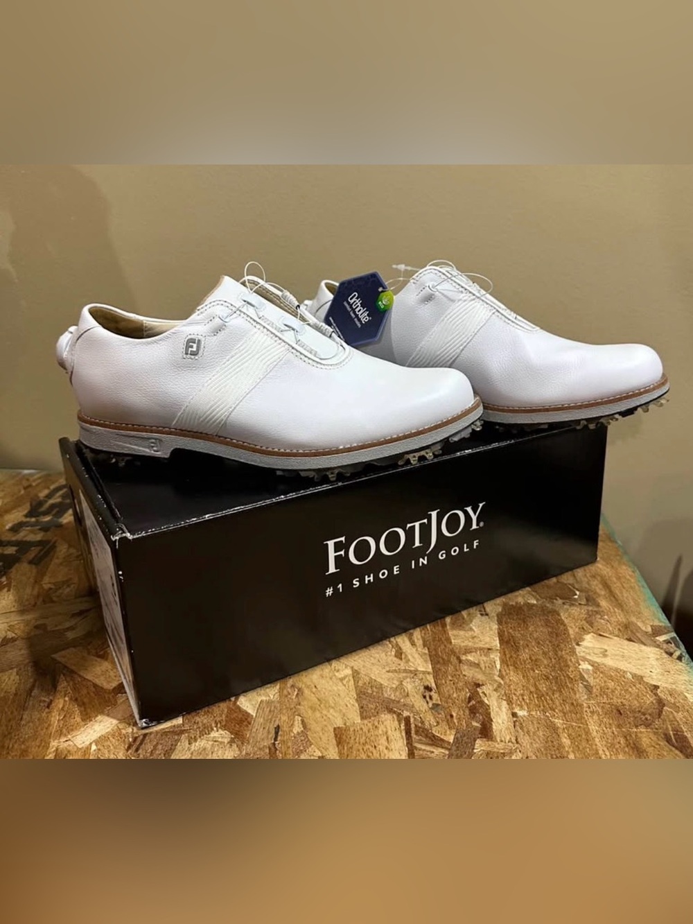 FootJoy Women’s White Leather Golf Shoes with Brown Trim